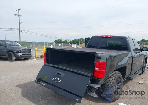 2017 Chevrolet Silverado K1500 Lt z USA, uszkodzony, nr VIN 1GCVKREC1HZ204708